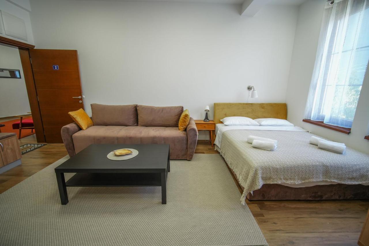 Prenociste Sole Aparthotel Vranje Buitenkant foto
