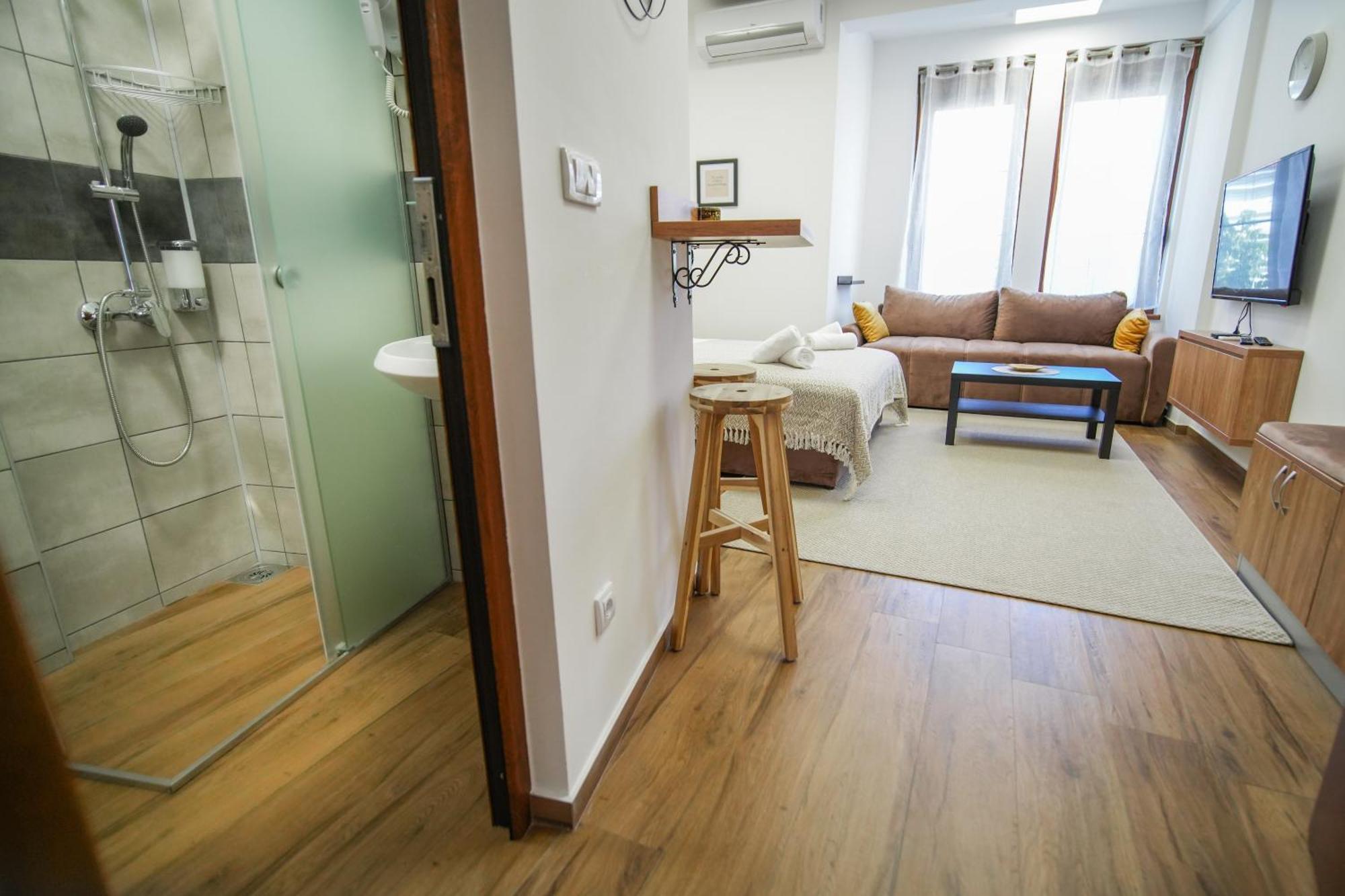 Prenociste Sole Aparthotel Vranje Buitenkant foto